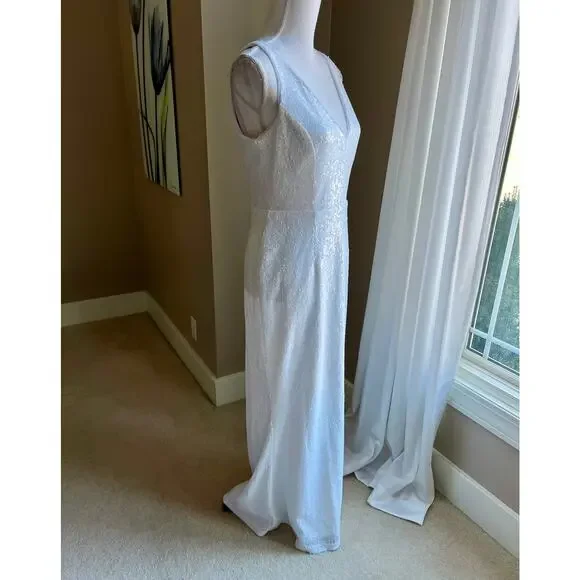 New! David's Bridal DB Studio white sequin fitted sheath wedding gown size 6 - Picture 5 of 8